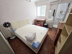 hwi-yoh-ville photo thumbnail #7